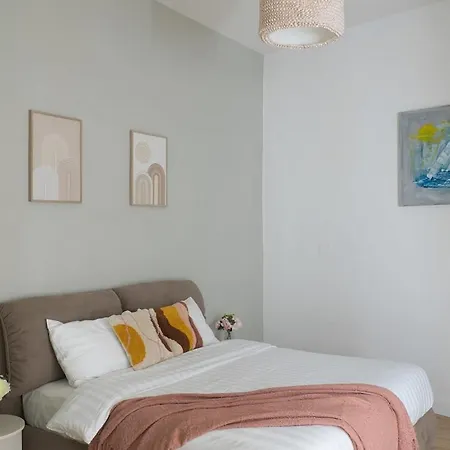 Amazing Terrace In The Historical Centre - Teate *