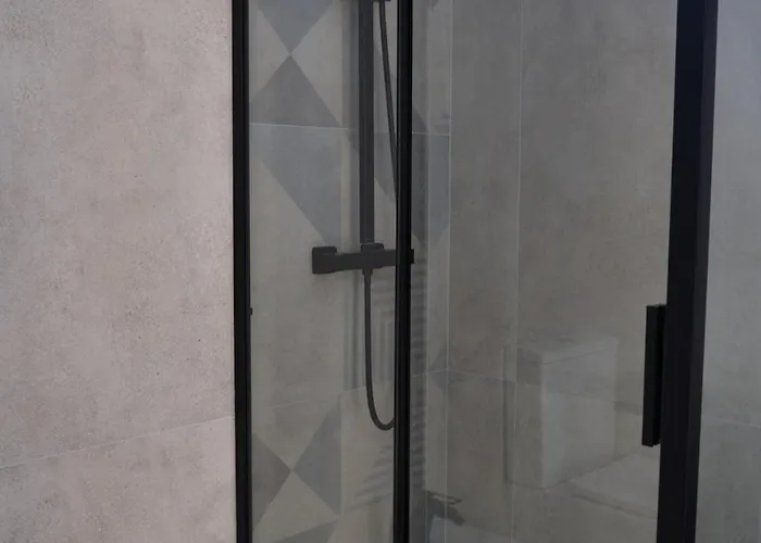 Amazing Terrace In The Historical Centre - Teate קייטי